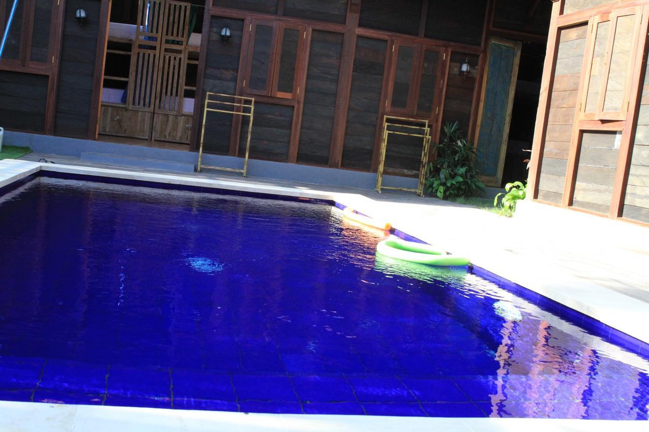 The Tipsy Gypsy Hostel Canggu Dış mekan fotoğraf